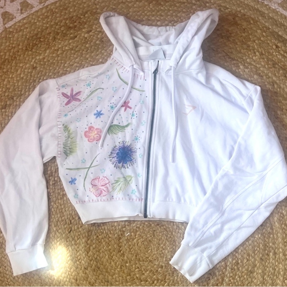 GymShark White Cropped Hoodie